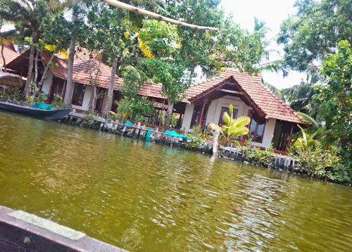 Kerela_backwater2-colour 20140412_120907